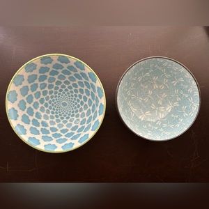 2 blue & white rice bowls. Asian Bowls